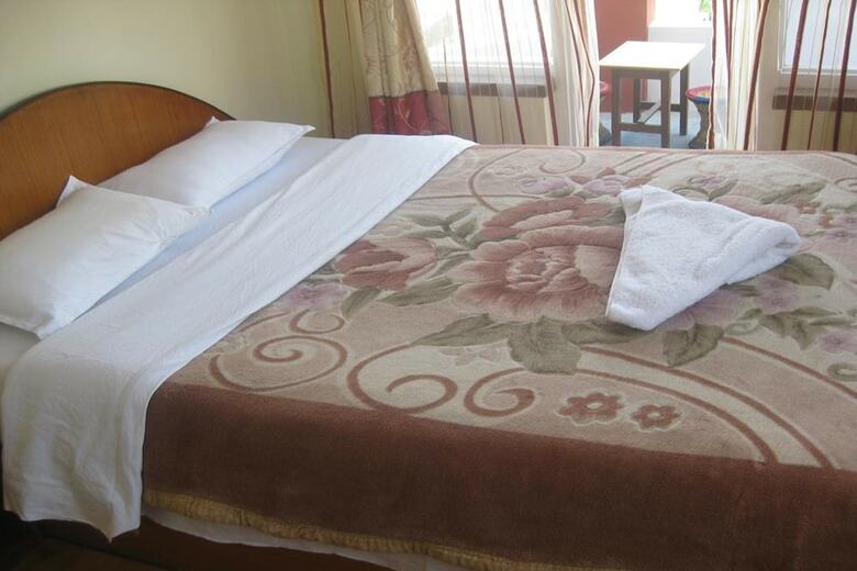 Hotel Family Peace House