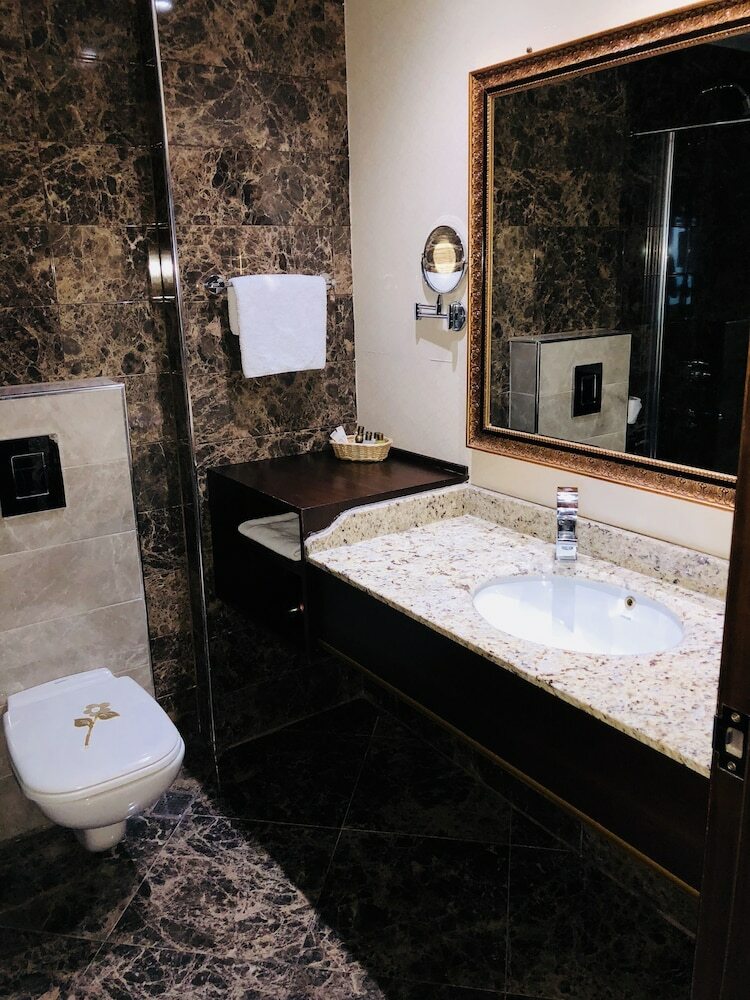 Grand Amisos Hotel