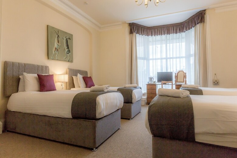 Hotel Lowdens Guest House