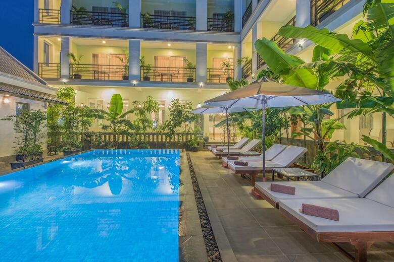 Golden Citadel Hotel