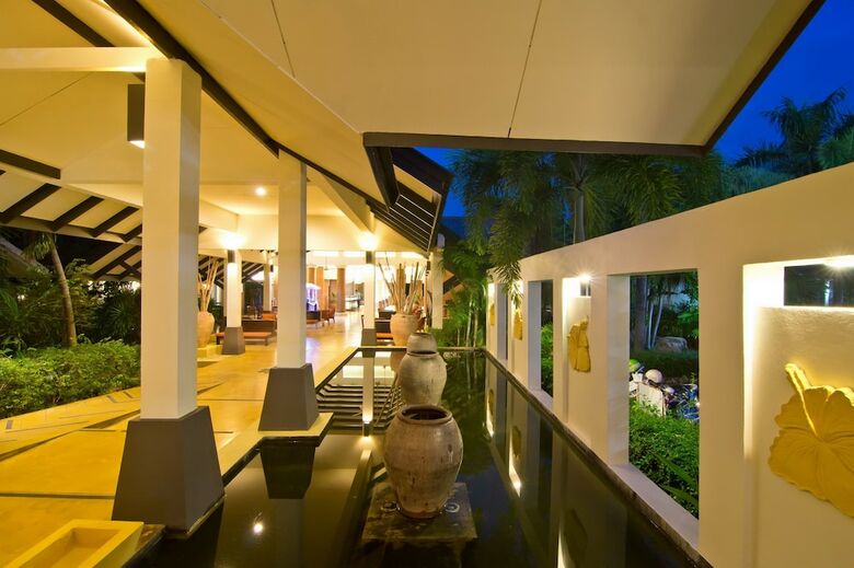 Hotel Sunshine Garden Resort