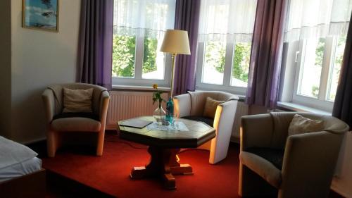 Hostal Hotel-pension Seeblick