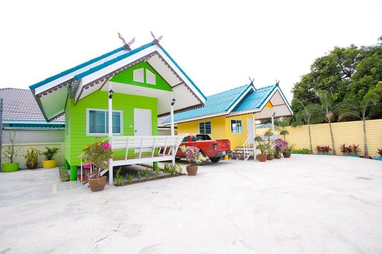 Hotel Baan Rommai Sattahip