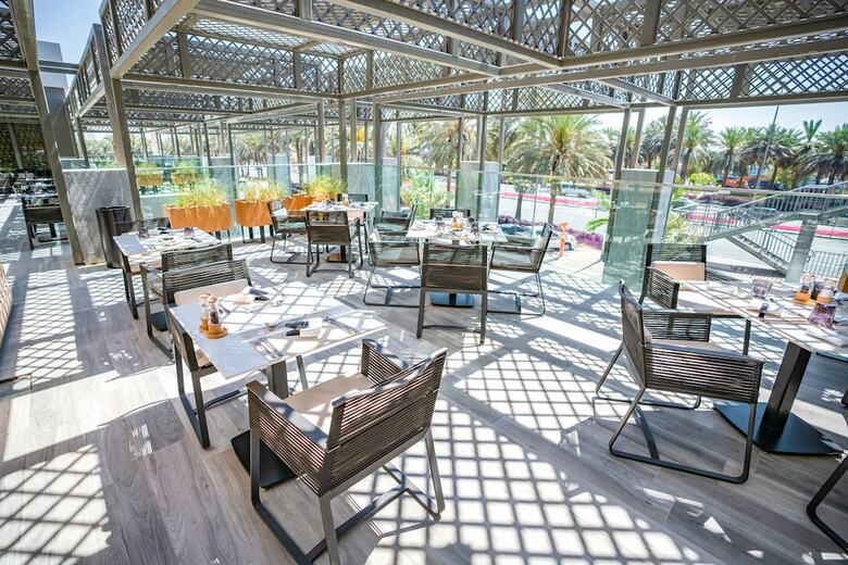 Hotel Al Bandar Rotana