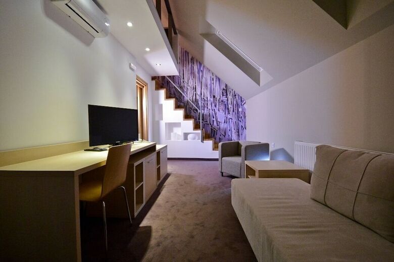 Art Loft Hotel