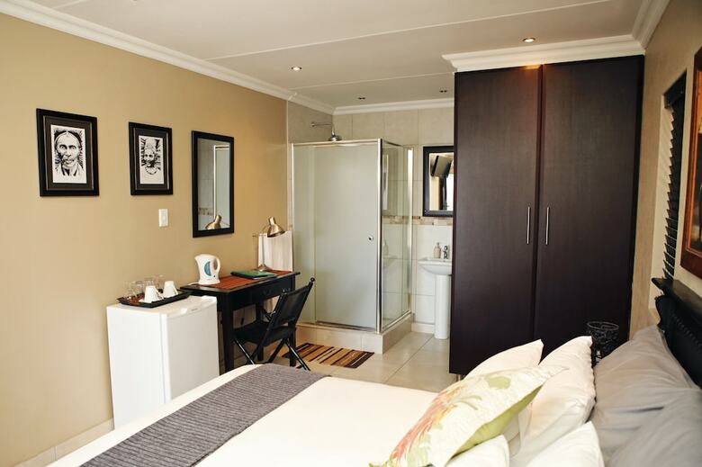 Bed & Breakfast Aloes No.21