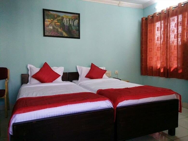Hotel Kp Suites