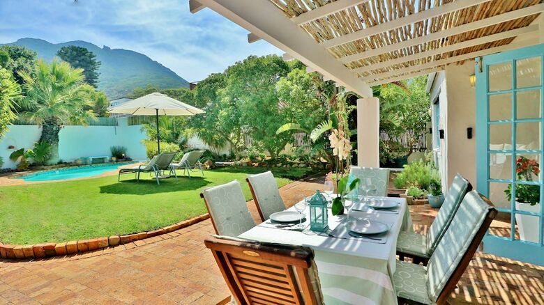 Hout Bay Beach Cottage