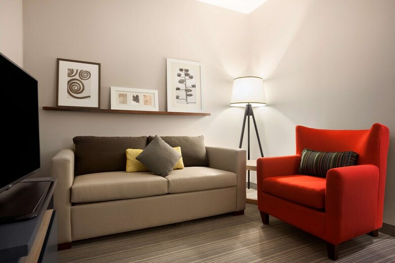 Hotel Country Inn & Suites By Radisson, Brookings, Sd