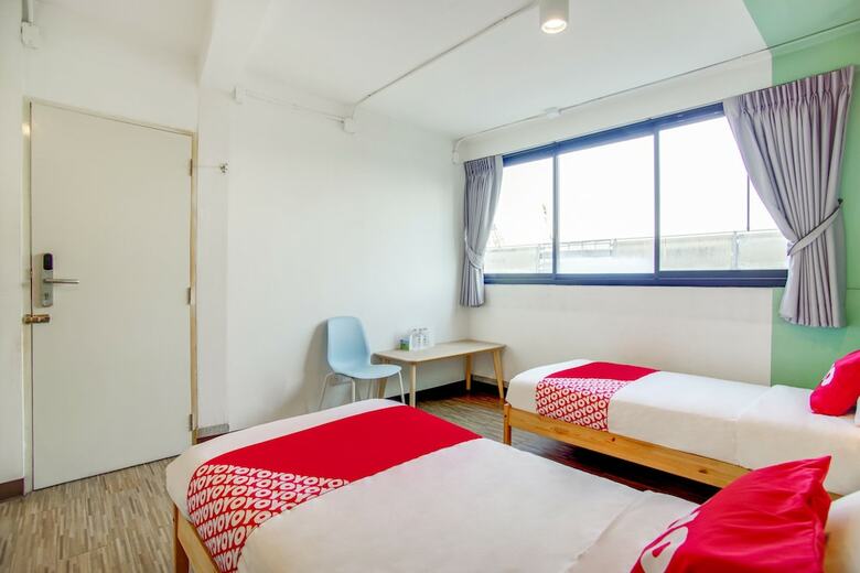 Hostal Oyo 559 Vestel