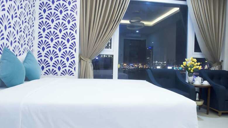 Pariat Hotel