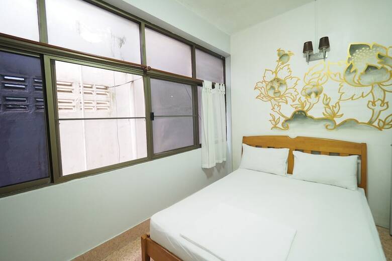 Hotel No.7 Guest House