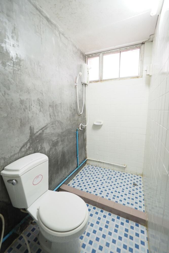 Hotel No.7 Guest House