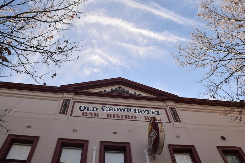 Hotel Crown Accommodation Bendigo Cbd