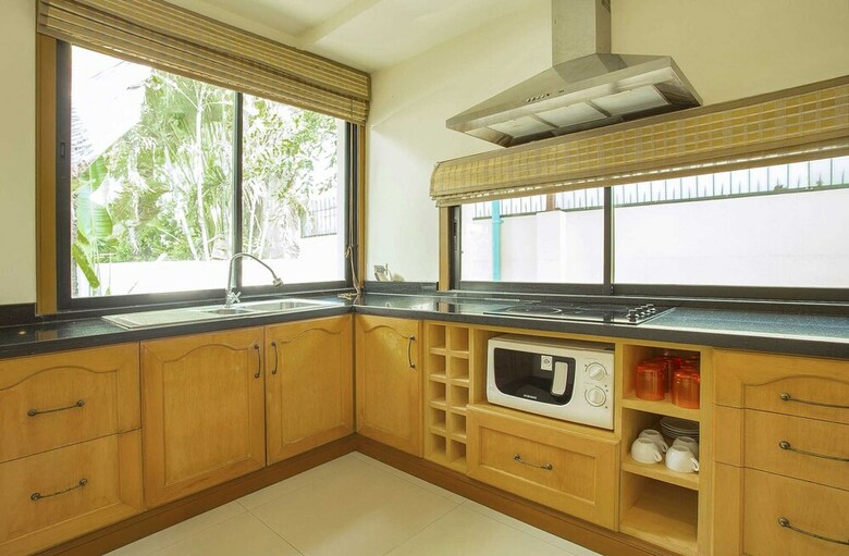 Natcha Pool Villa Pattaya
