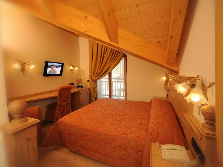 Hotel Garn� Il Giglio