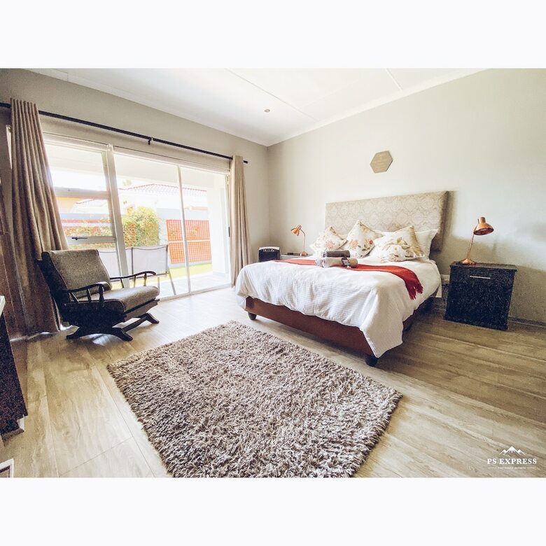 Hotel The Urban