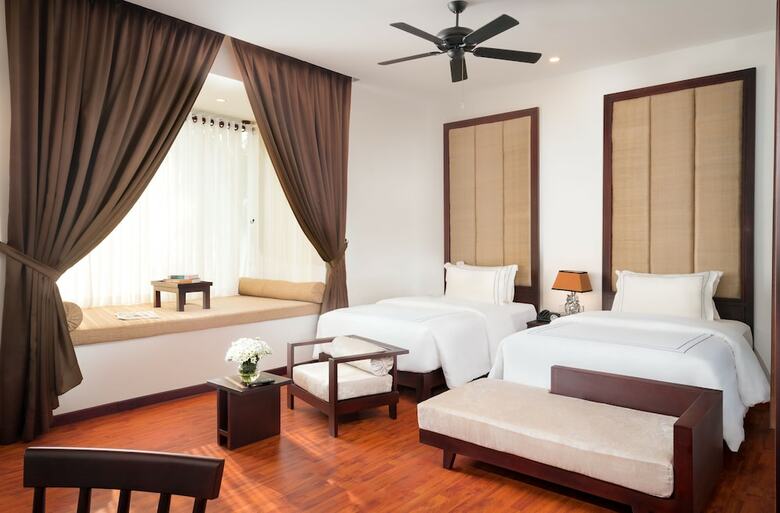 Hotel The Embassy Angkor Resort & Spa