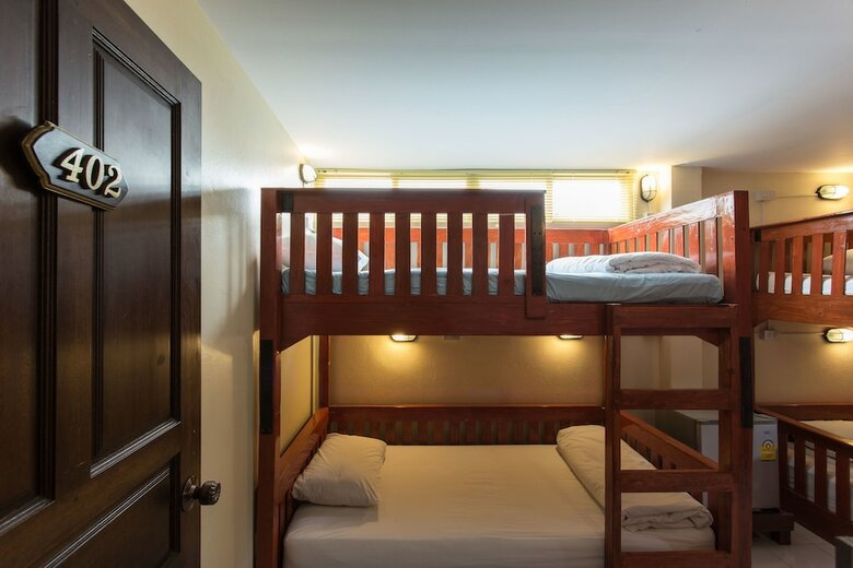 Hostal Hush Hostel