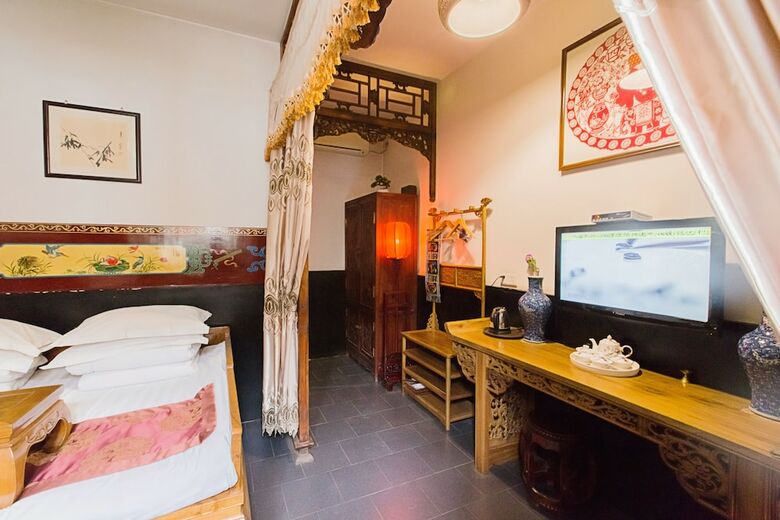 Pingyao Yiguan Folk Custom Hotel