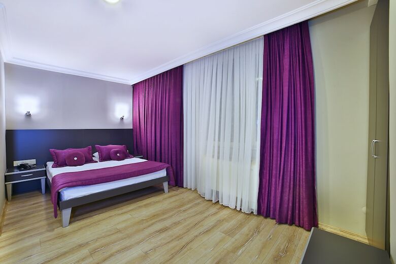 Sanli Suite Hotel