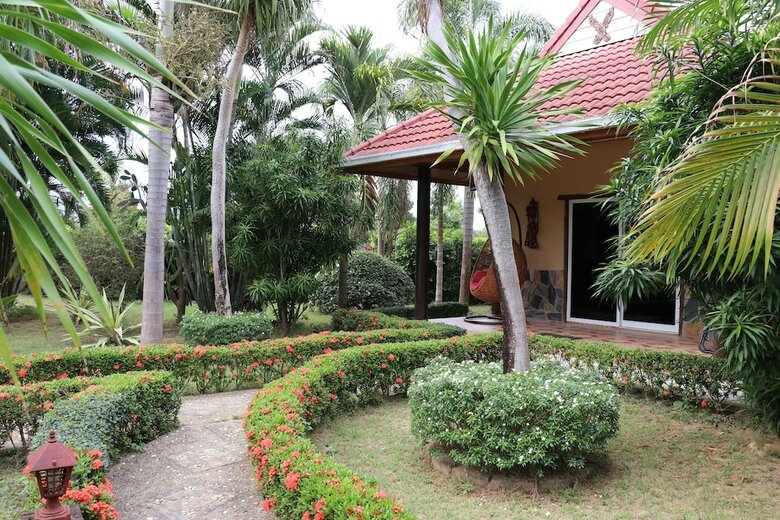 Hotel Areeya Resort Kanchanaburi