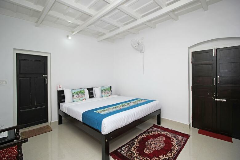 Hotel Oyo 7170 Home Stay Vintage Villa