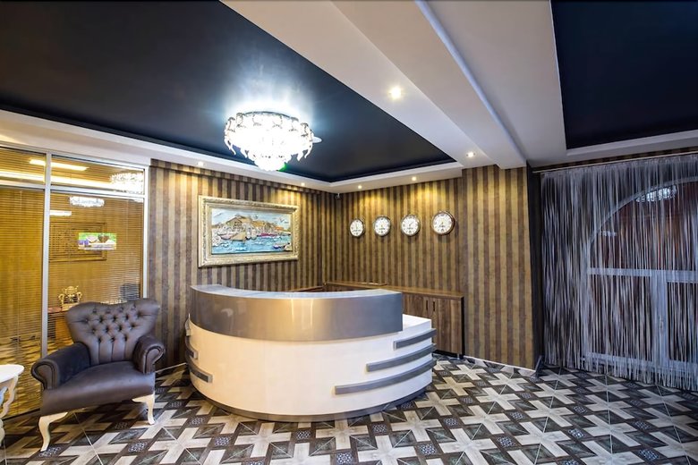 Kars-i Sirin Hotel