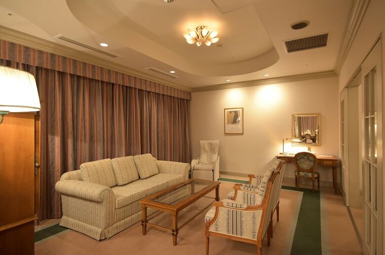 Hotel Marital Sousei Saga