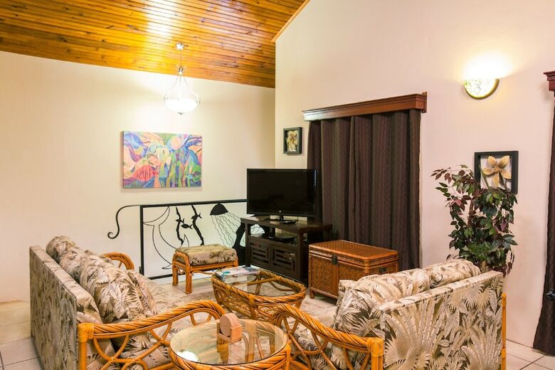 Sunset Villas 7a