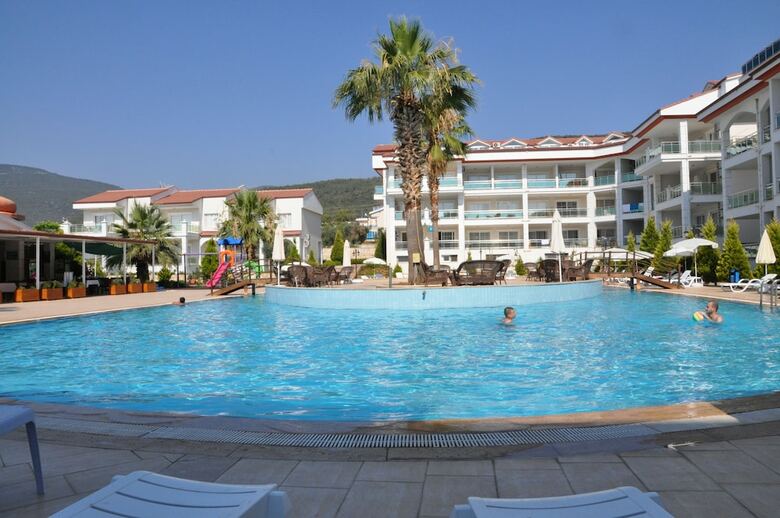 Akb�k Palace Hotel & Residence