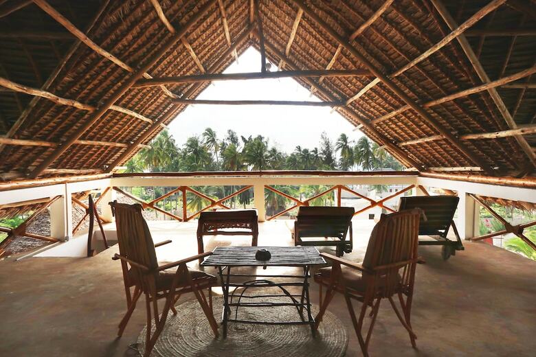Bed & Breakfast Moonshine Villa