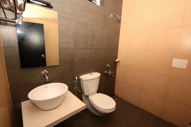 Hotel Oyo 7630 Edassery Village