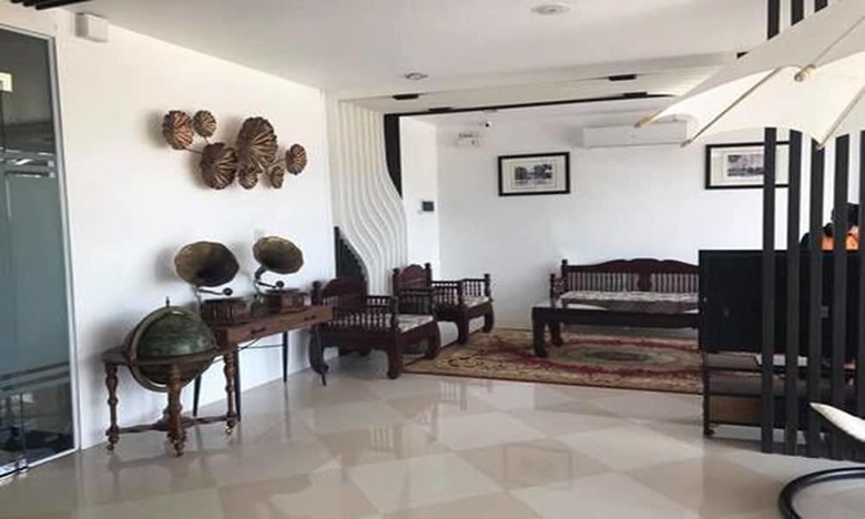 Thatluang View Hotel