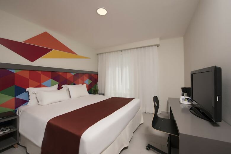 Hotel Novus Plaza Hodelpa
