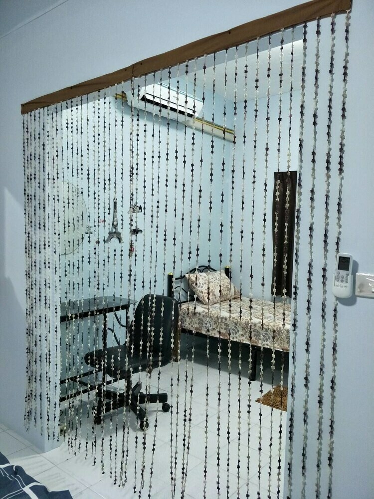 Hotel A & P House Charansanitwong
