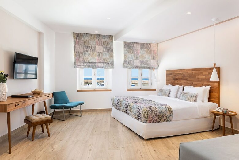 Hotel Avra Apartments Venetian Harbour