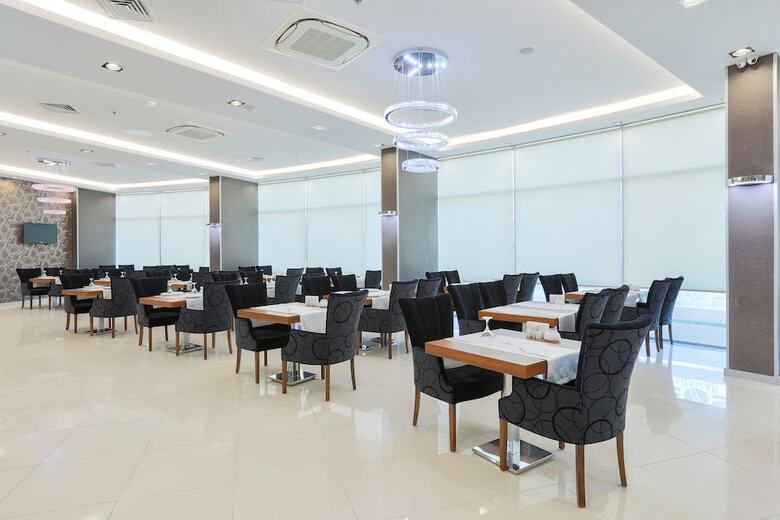 Ramada Hotel & Suites By Wyndham Edirne