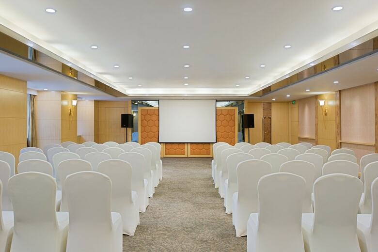 Aparthotel Golden Eagle Crown Executive Apartment