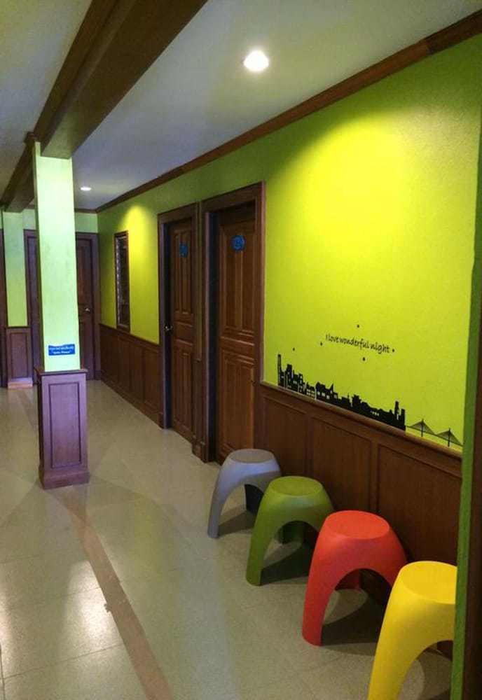 Hostal K2 Backpacker Hostel