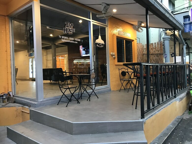 Hotel Taphouse