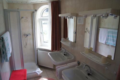Hostal Pension Schneider