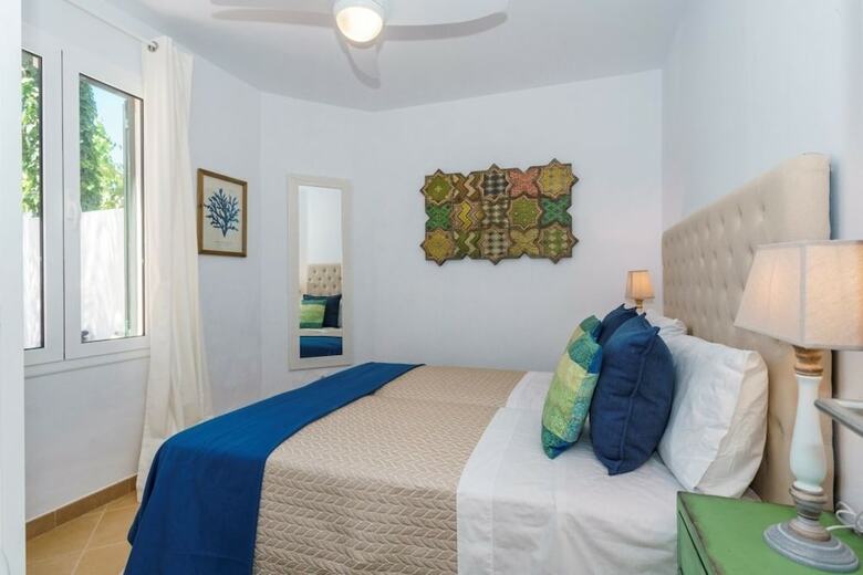 Apartamentos Cala Blanca Luxury