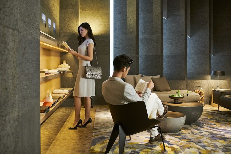 Hotel Silks Club