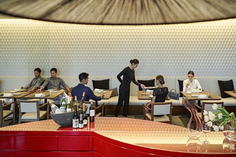 Hotel Silks Club