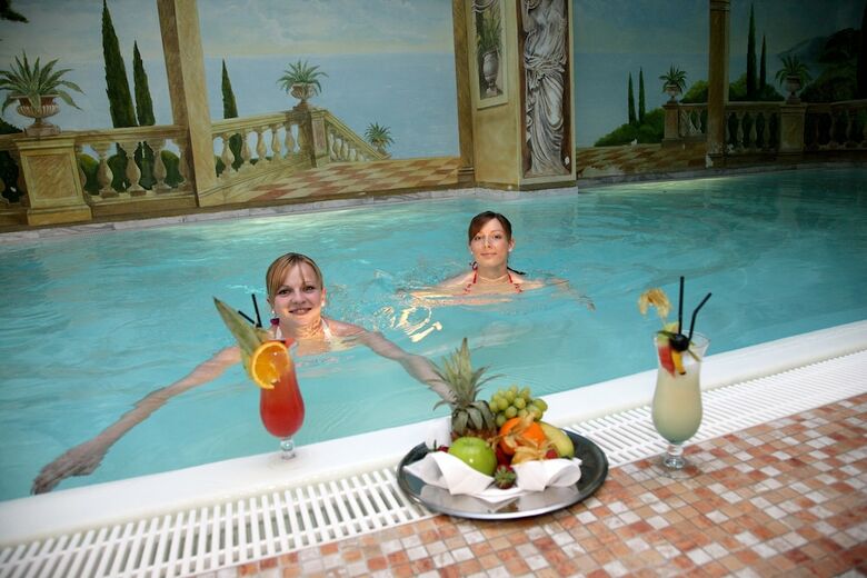 Schlosshotel Gro� Plasten