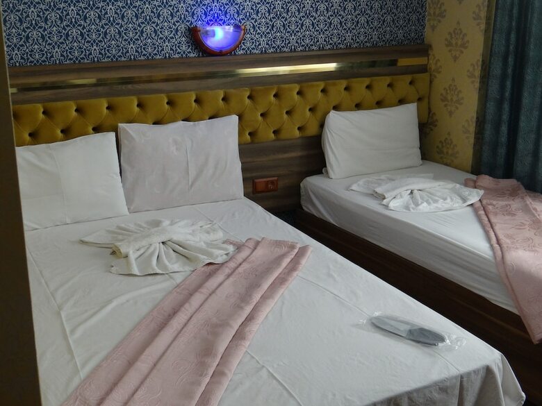 Meta Hotel