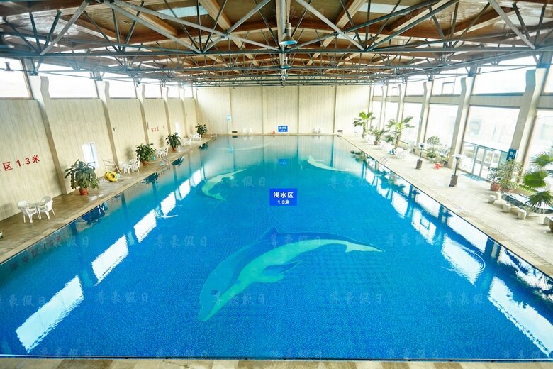 Dalian Zunhao Holiday Hotel