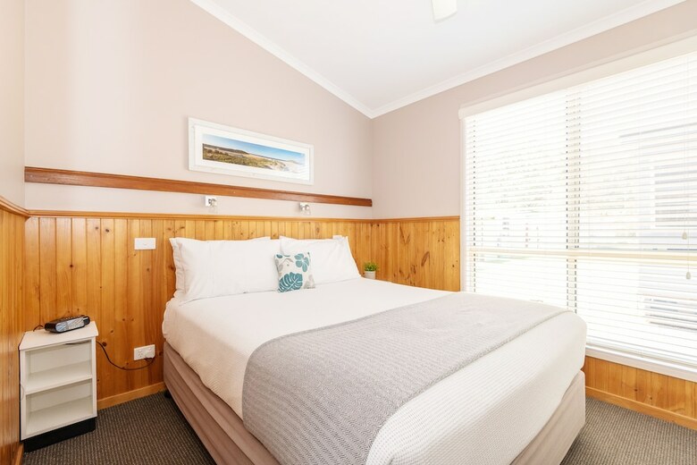 Cabana Holiday Haven Lake Tabourie