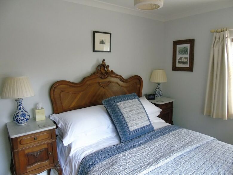 The Old School Bed And Breakfast